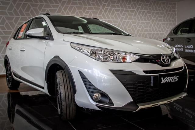 TOYOTA YARIS HATCH X-WAY AT 19/20 - Foto 3