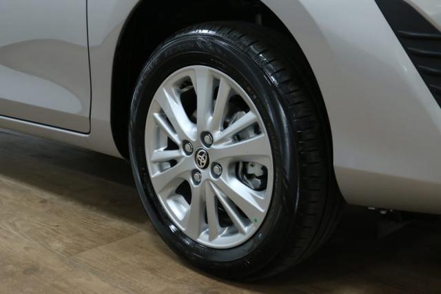 TOYOTA YARIS HATCH XL AT 19/20 - Foto 11