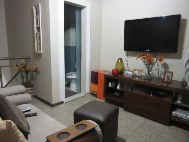Linda casa colonial no carlos prates! 03 qtos. 01 suíte. 03 banhos. 01 varanda. 03 vagas. - Foto 18