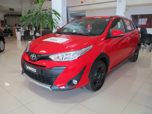 TOYOTA YARIS HATCH X-WAY AT 19/20