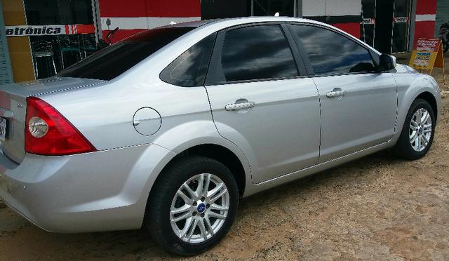 Focus sedan 2011 - Foto 3
