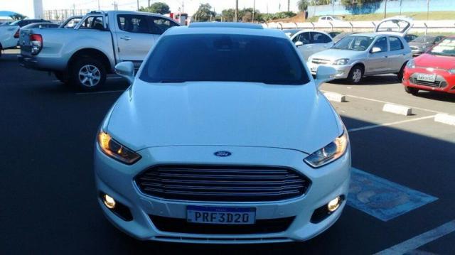 FORD FUSION TITANIUM PLUS AWD 2.0 16V GTDI AT Branco 2015/2016 - Foto 8