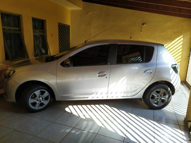 Renault Sandero Vibe - Foto 10
