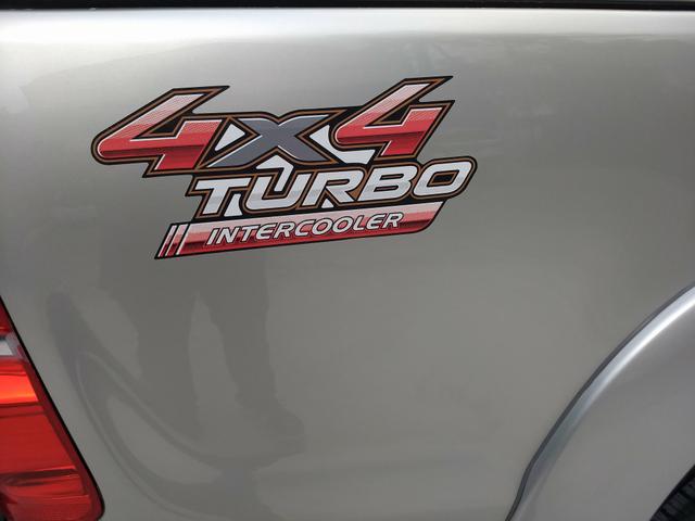 Hilux CD srv 3.0 D4-D 4X4 2013* Automatica* Couro* Protetor* Capota* Estribo* Pn.Novos - Foto 12