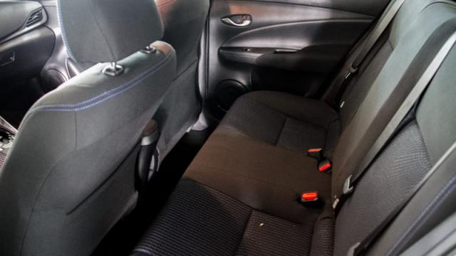 TOYOTA YARIS SEDAN XL AT 19/20 - Foto 18
