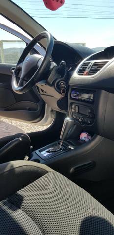 Peugeot 207 automático - Foto 3