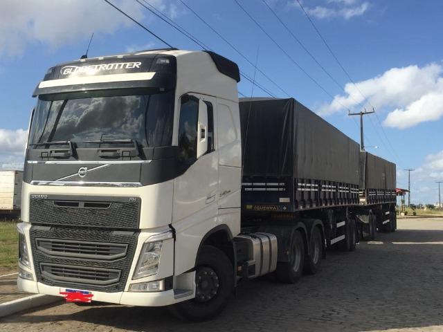 Volvo FH 2019 com rodotrem Guerra 2019