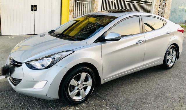 Elantra - Foto 2