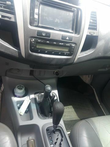 Vendo Hillux 2009 automática - Foto 4