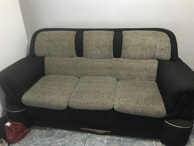 Vendo sofá 3 lugares
