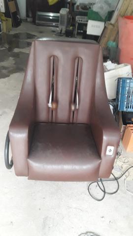 Vendo poltrona massageadora japones valor 250 reais