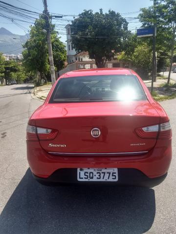 Fiat Grand Siena attractive 1.4 GNV 2016 - Foto 4