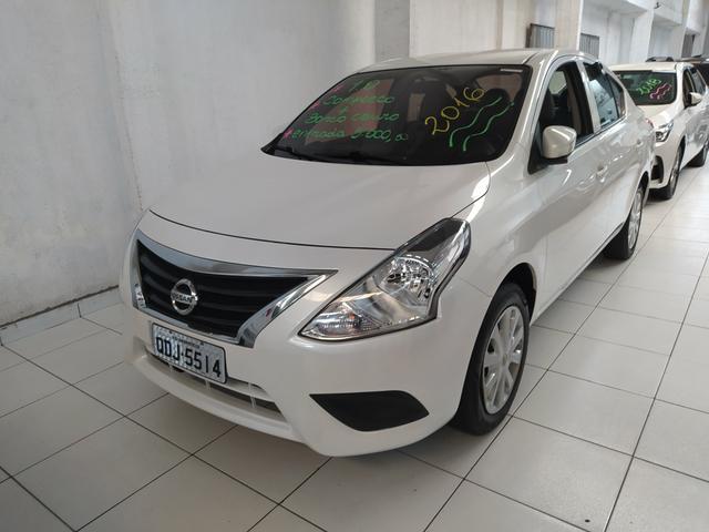 Versa 2016 muito novo