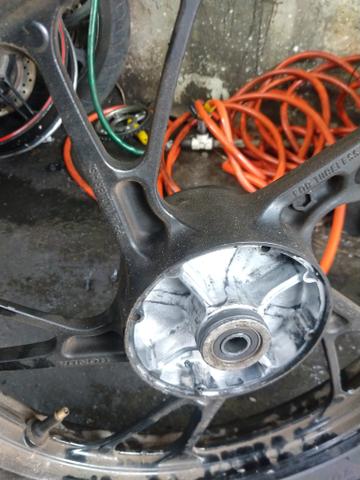 Roda traseira da Titan 160 pé de galinha - Foto 2