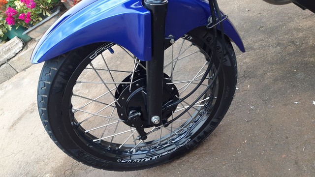TITAN 150