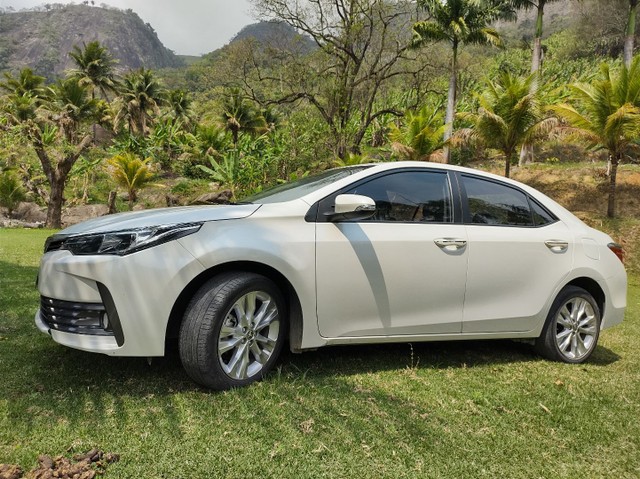 COROLLA XEI 2018