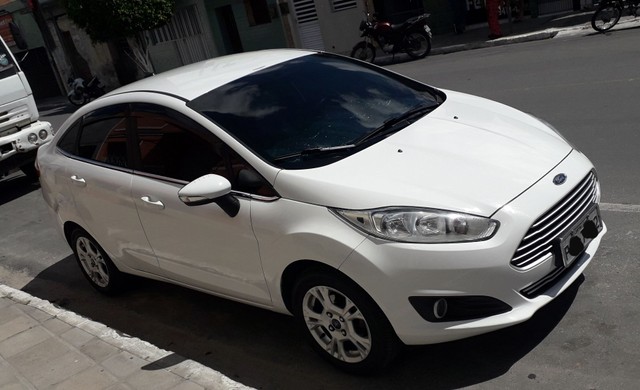 NEW FIESTA SEDAN LSE AUTOMÁTICO