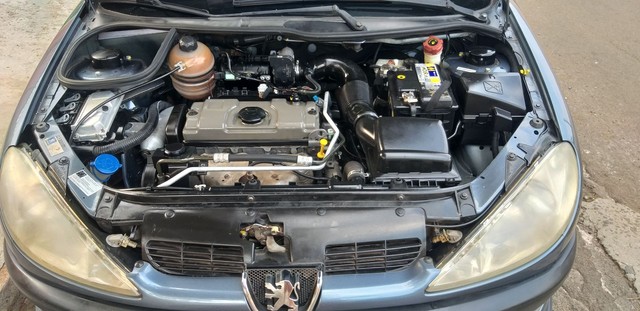 1 PEUGEOT 2008