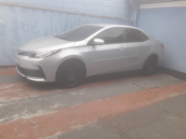 COROLLA 2018 1.8 GLI COMPLETO BX KM, PNEUS NOVOS, DOCS OK.