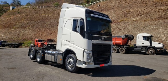 VOLVO FH GLOBETROTTER 460 6X2