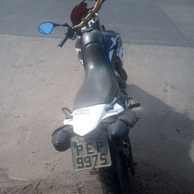 VENDO XT660R ANO 2012 VALOR.26.500 NÃO RESPONDO CHAT SÓ LIGAÇÃO OU ZAP *