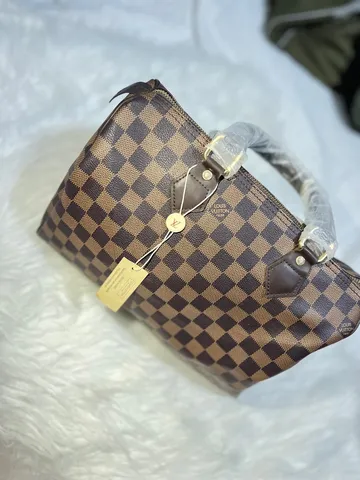 Necessaire louis vuitton  +35 anúncios na OLX Brasil