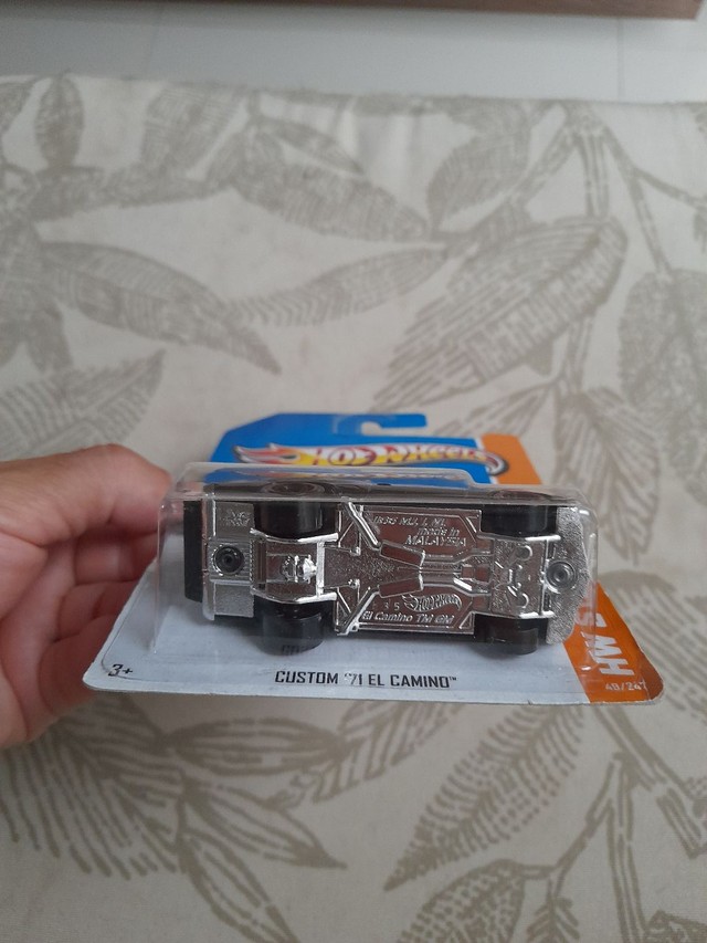 HOT WHEELS CUSTOM 71 EL CAMINO 2012 - Foto 4