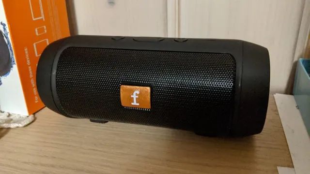 Caixinha de som Charge mini 6w