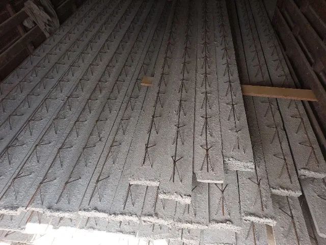 Laje treliçada de isopor ou tijolos - Foto 5
