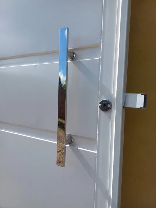 Porta galvanizada com puxador 3x sem juros - Foto 2