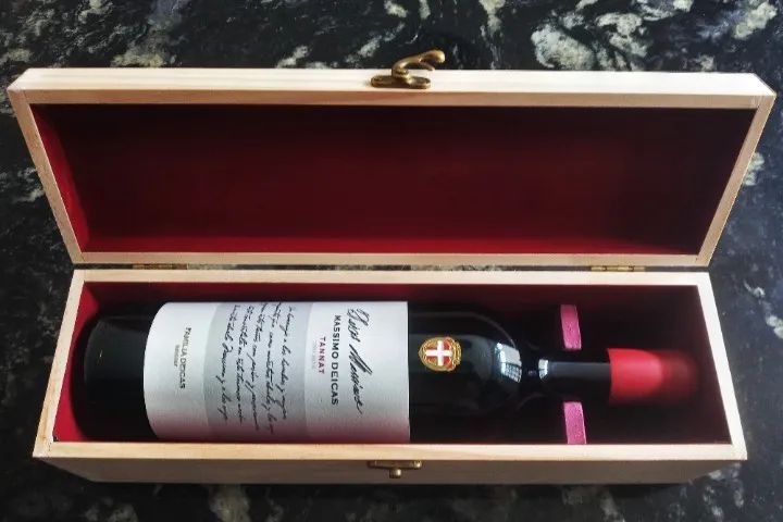 Vinho tinto Massimo Deicas Tannat cru 2018