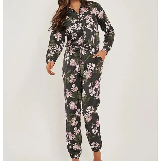 Macacão longo floral 