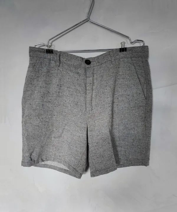 Bermuda Lira clothing