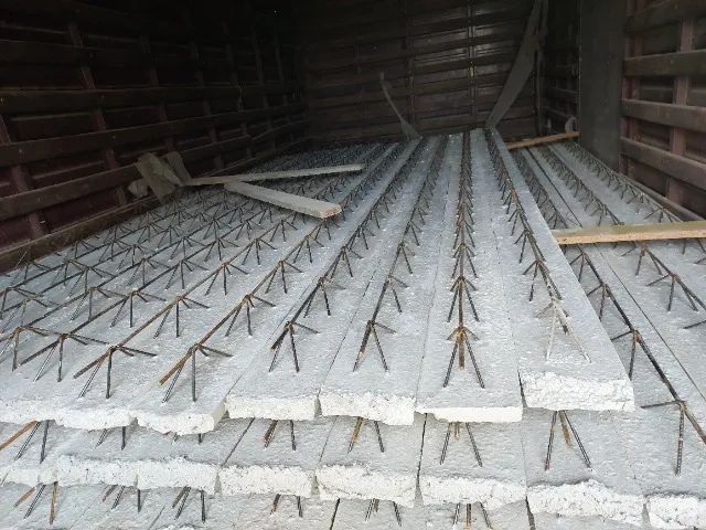 Laje treliçada de isopor ou tijolos - Foto 3