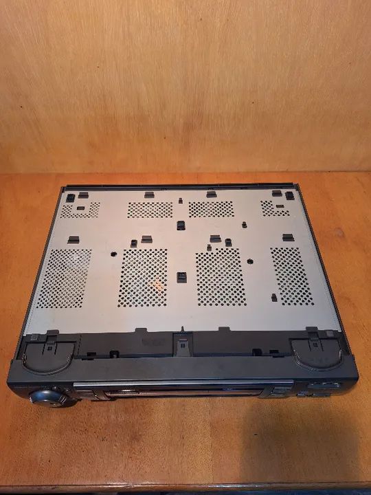 VCR AIWA Video Cassette HI-FI STEREO Multi system 4 Cabeças HV-MX 100U - Foto 5