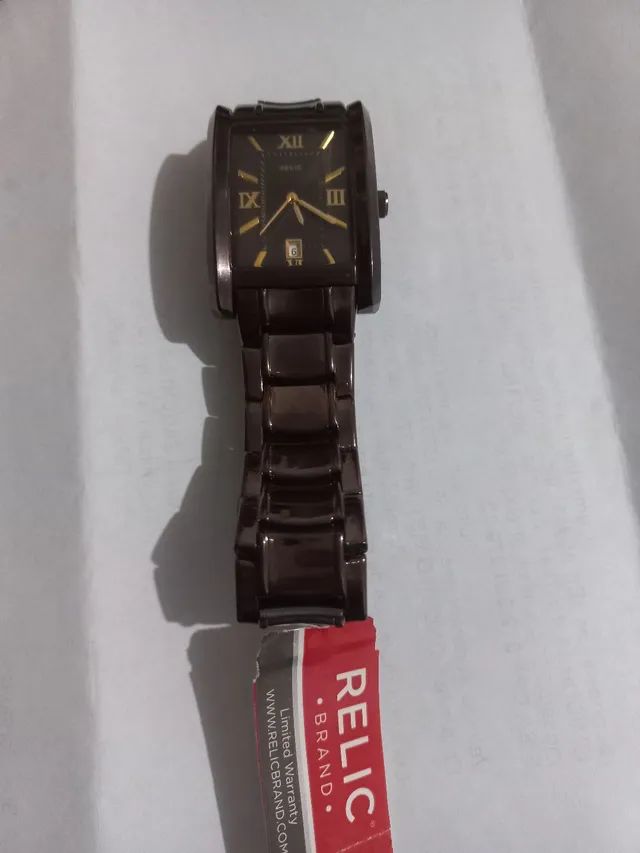Relógio marca Relic Brand pulseira em aço inoxidável 