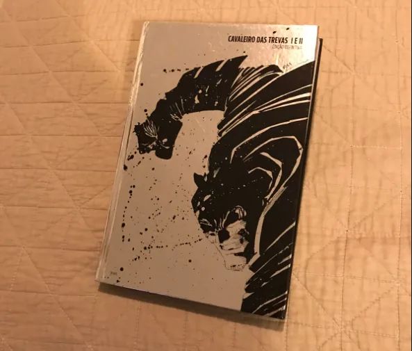 HQ Cavaleiro das Trevas I e II, Edição Definitiva