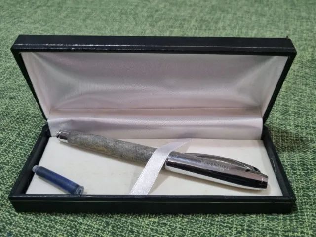 Caneta tinteiro Bossman