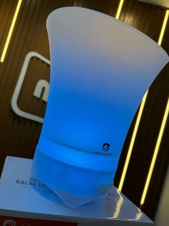 Balde de Gelo Luminoso c/ Caixa de Som Bluetooth  - Foto 2