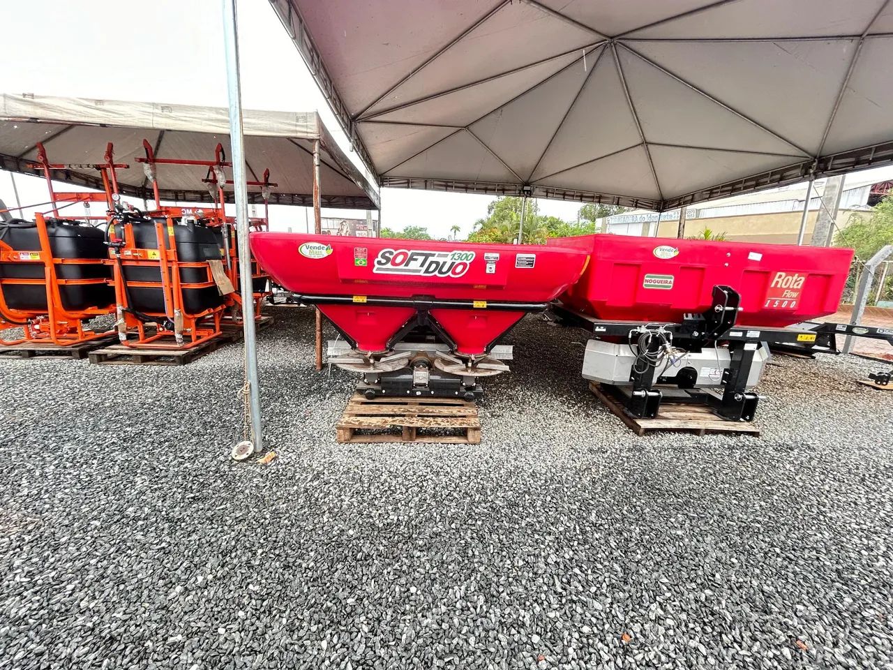 Semeadeira/Adubadeira Soft Duo 1300