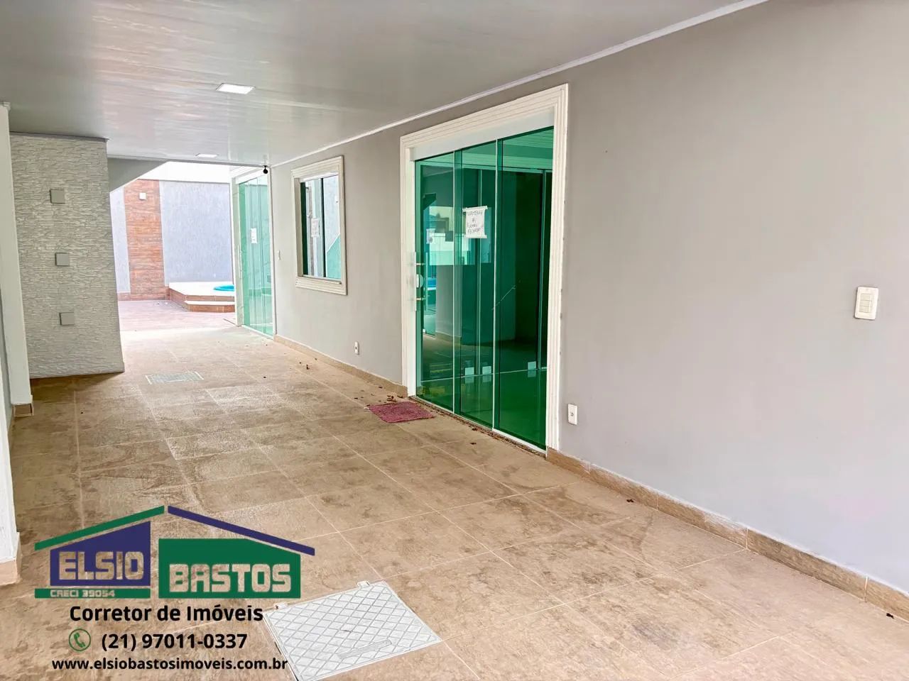 Magnífica Casa Duplex 4 quartos Condomínio Golden Garden Campo Grande - Foto 3