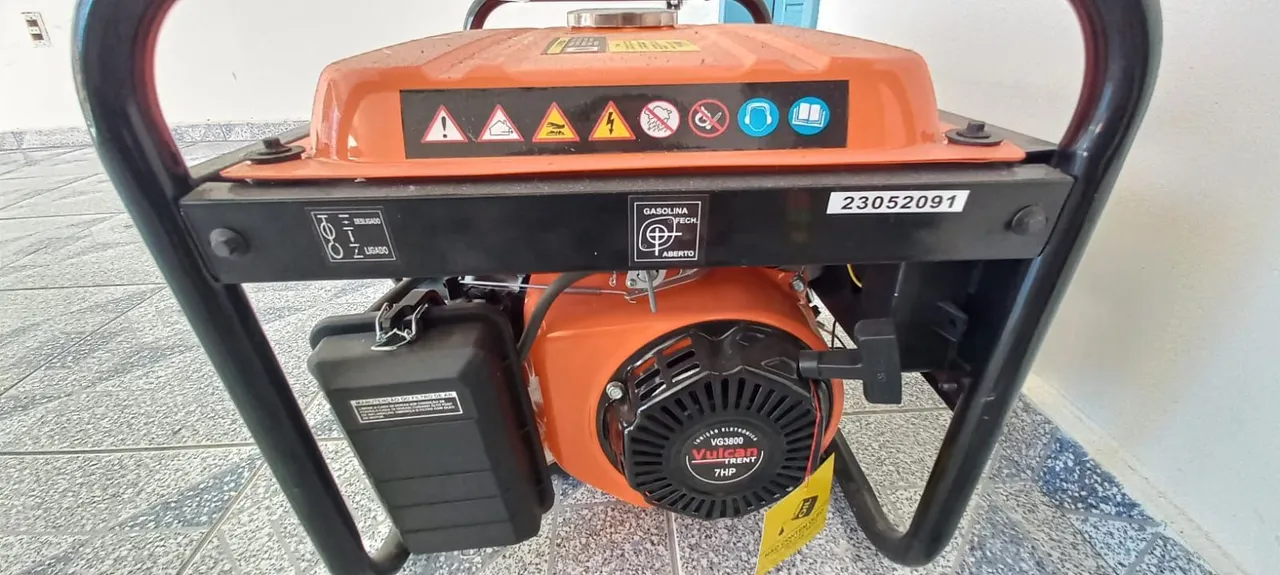 Gerador de Energia a Gasolina Vulcan Trent VG3800 7HP