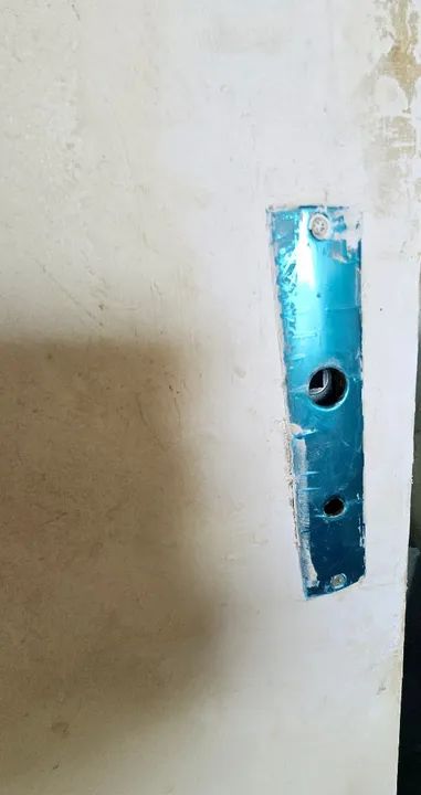 Porta branca madeira madeira lisa em ótimo estado - Foto 4