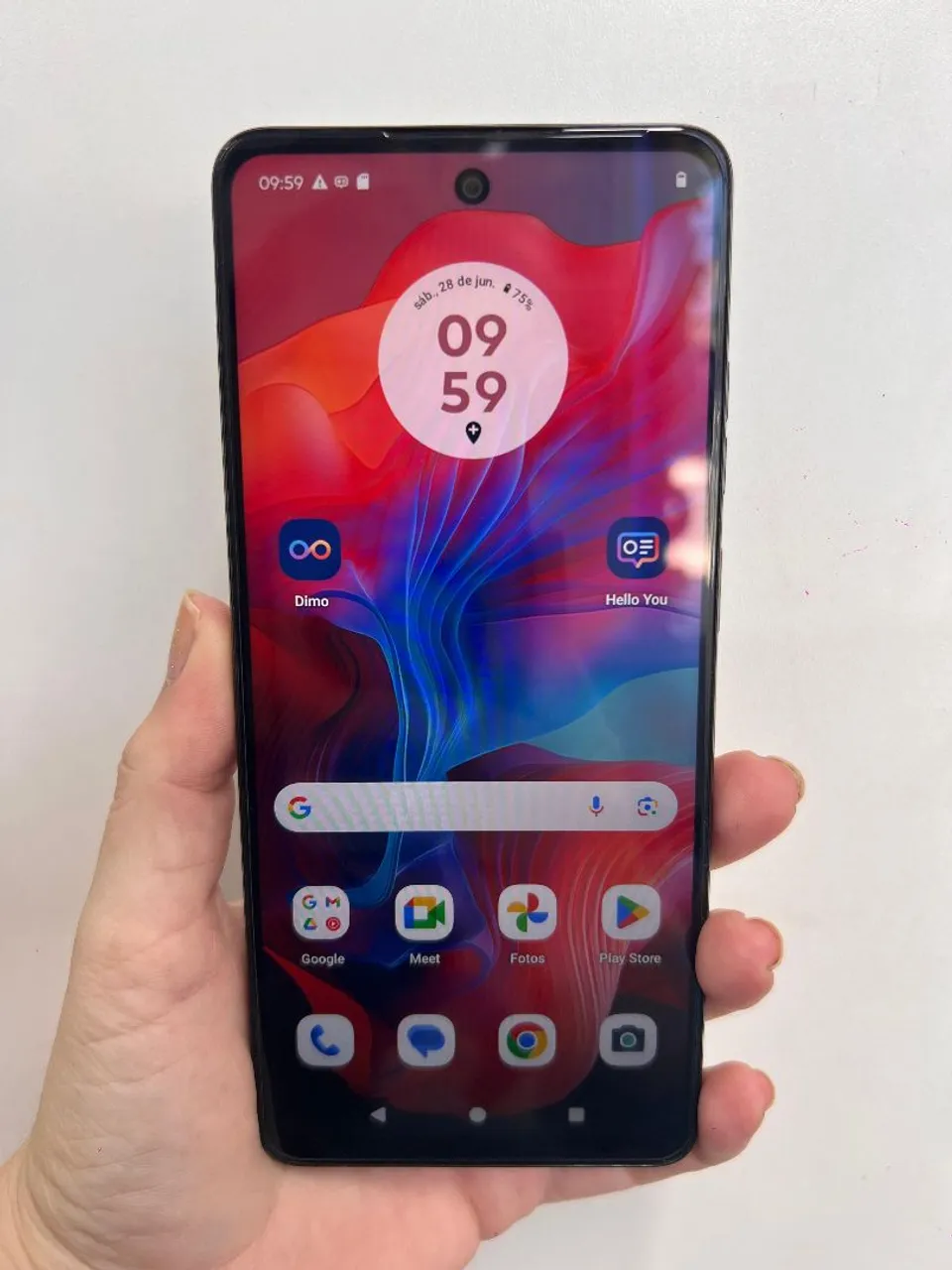 Moto G04s semi novo