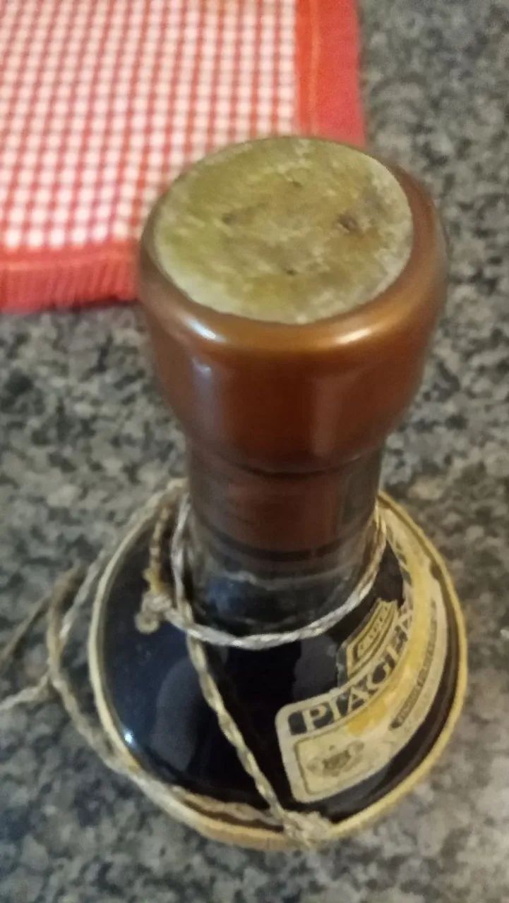 Vinho tinto Piagentini ano 1972 - Foto 4