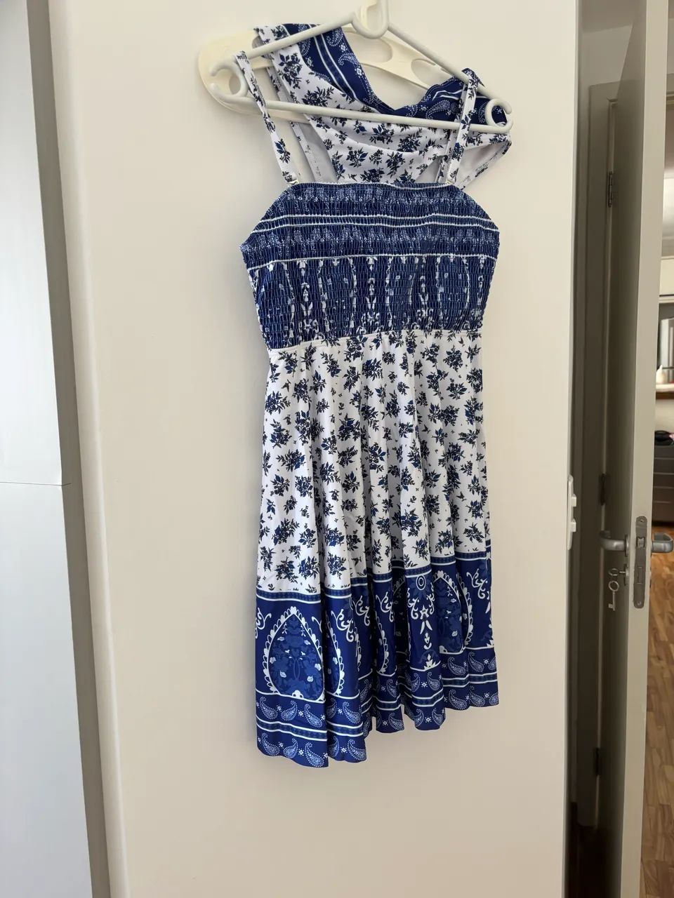 Vestido com biquíni importado novíssimo TAM XL  - Foto 4