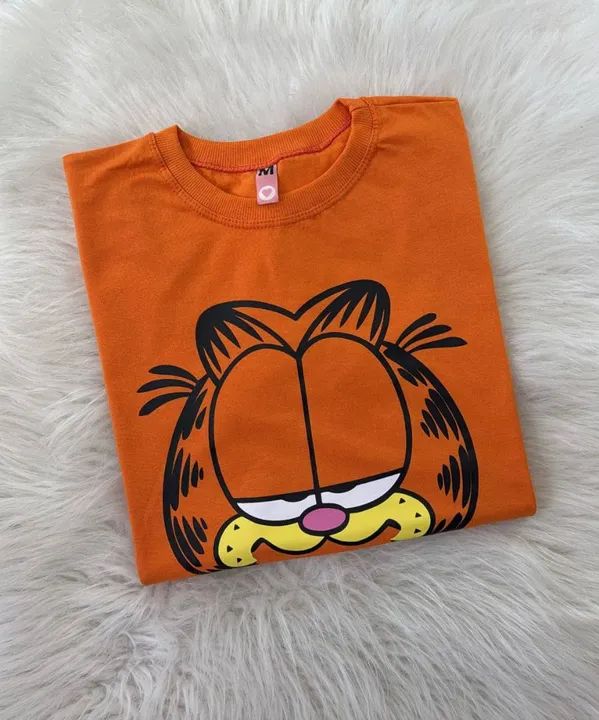 Camiseta Garfield Laranja - Tamanho M