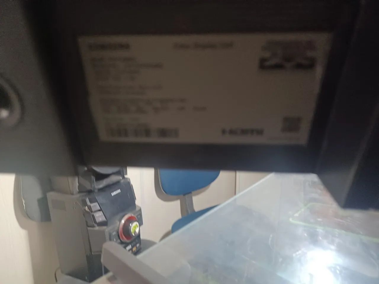 Monitor samsung 27 polegada quebrado - Foto 3