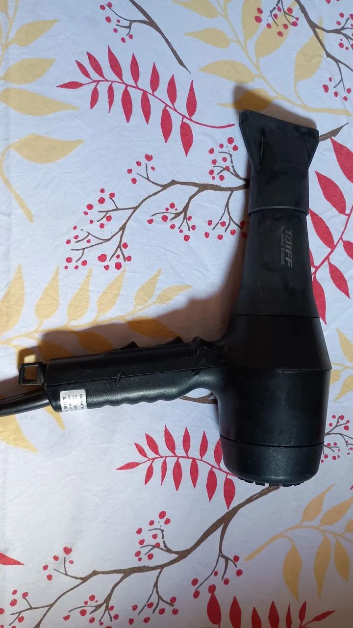 Secador de cabelo 