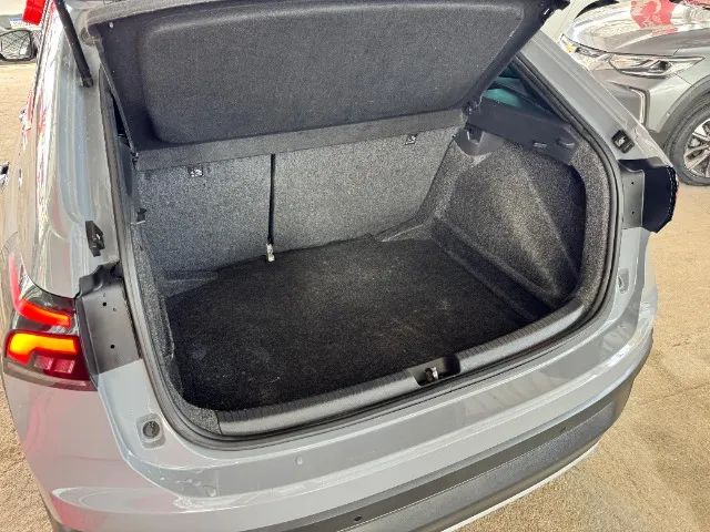 Nivus Highline 2024 1.0 Automatico 200 TSI  Todo revisado e Ipva 2025 grátis  - Foto 4